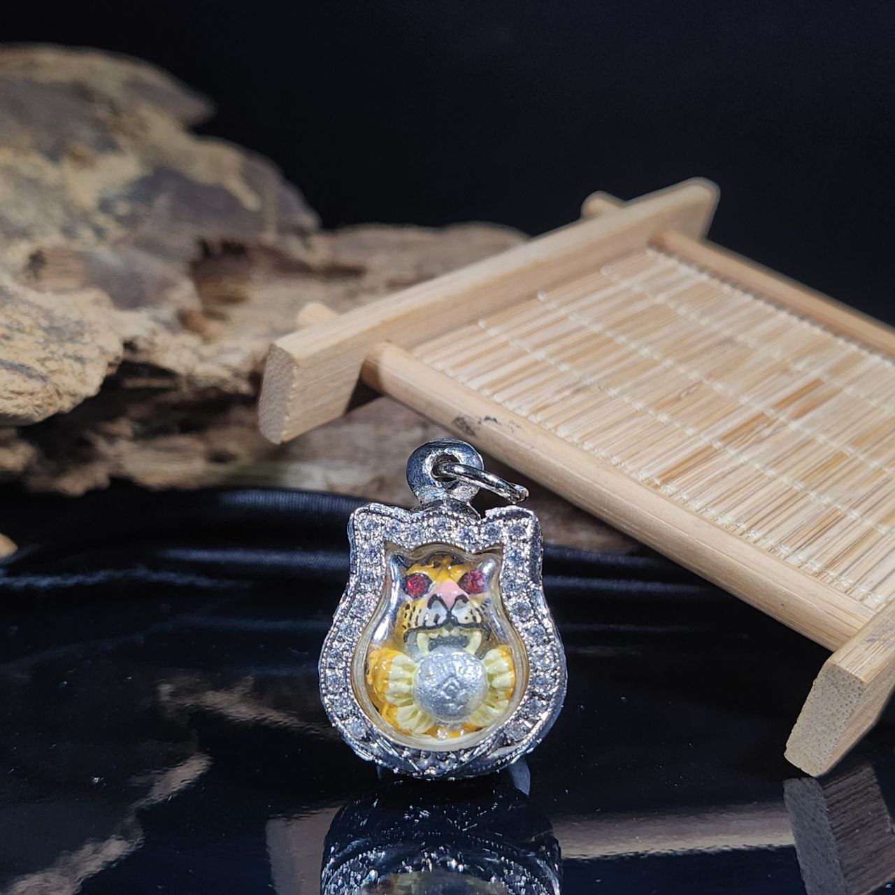 LUANG PHOR BEN龙婆本庙虎抱糖 | SAN Pin Selection